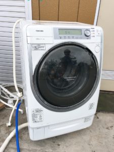 東芝のドラム式洗濯機 TW-4000VFL