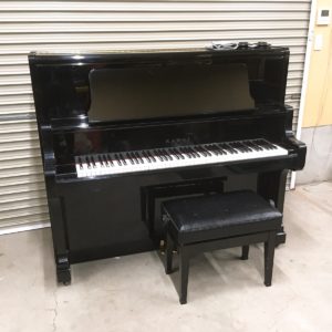 KAWAIのアップライトピアノ US-50 椅子付き