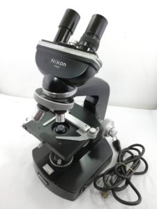 Nikon ニコン 顕微鏡 99000 ライト付き 実験 研究