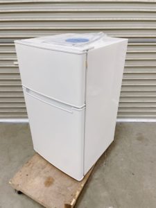 那珂にてハイアール 冷凍冷蔵庫 AT-RF85Bを出張買取いたしました