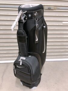 栃木県芳賀郡茂木町塩田にて出張買取したNIKEのキャディバッグのBG0337の写真