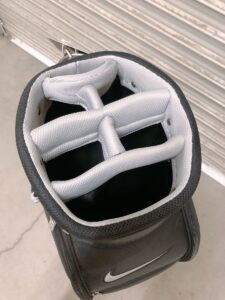 栃木県芳賀郡茂木町塩田にて出張買取したNIKEのキャディバッグのBG0337の写真