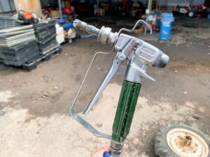 城県稲敷郡阿見町本郷にて出張買取したSEIWAのエアレス塗装機のABPFL14PK005の写真