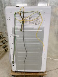 茨城県日立市森山町にて出張買取したHaierの全自動電気洗濯機のJW-U5LKの背面の写真