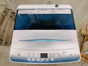 茨城県日立市森山町にて出張買取したHaierの全自動電気洗濯機のJW-U5LKの蓋の写真