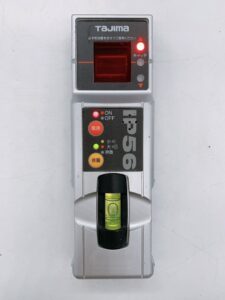 茨城県東茨城郡茨城町城之内にて出張買取したTAJIMAのマルチレーザーシーバーのML-RCV2の写真