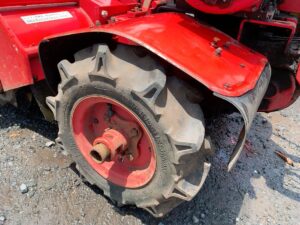 茨城県竜ケ崎市向陽台にて出張買取したMAMETORAのハンマーローターのMH-750Vのタイヤの写真