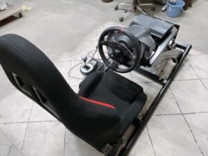 茨城県潮来市大洲にて出張買取したGT ドライブレーシングシミュレーターのグランツーリスモ6の写真