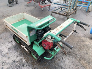 栃木県芳賀郡茂木町馬門にて出張買取したアテックスのクローラ型運搬車のXG250の写真