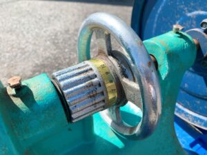 茨城県筑西市岡芹にて出張買取した国光社の製粉機のひかり号 A-2のハンドルの写真