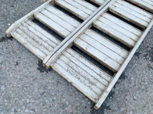 栃木県芳賀郡益子町益子にて出張買取したアルコックのアルミブリッジのNAS-0605M-30の写真