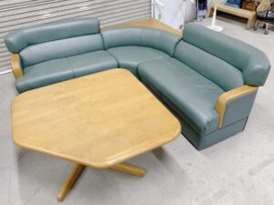 茨城県常陸大宮市宇留野にてINTERLIVAXのコーナーソファー テーブルセットを出張買取いたしました！
