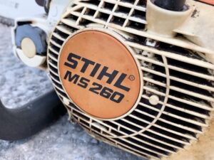茨城県竜ケ崎市横町にて出張買取したSTIHLのエンジンチェーンソーのMS260の写真