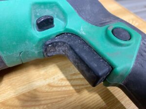 茨城県那珂郡東海村村松にて出張買取したHiKOKIのロータリハンマドリルのDH 28PCY2の写真