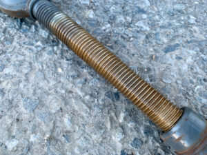 茨城県東茨城郡大洗町磯浜町にて出張買取したトラクター用のパーツのトップリンクの写真